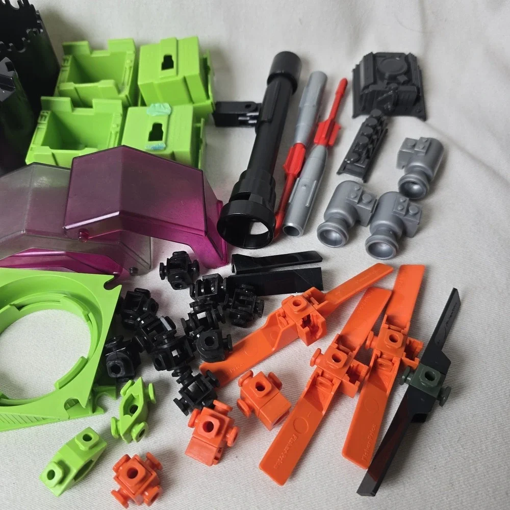 Fisher Price Construx Mixed Lot Of 1980's Pieces‎